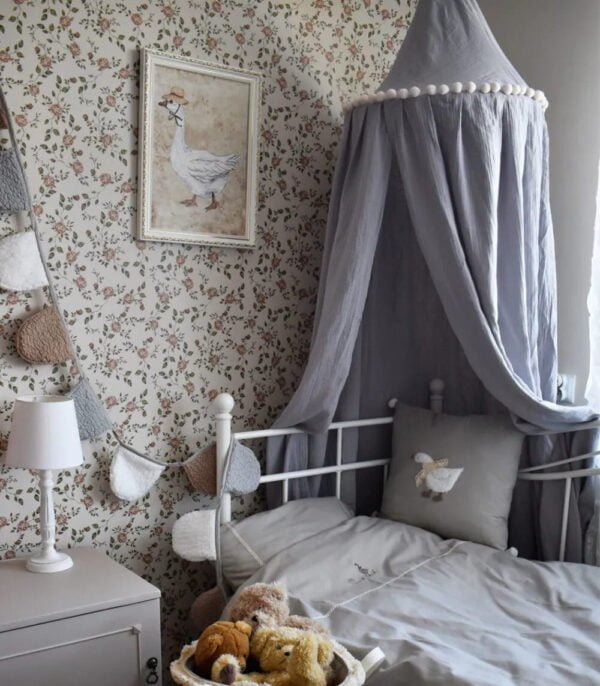 Bett Baldachin mit Bommel Grau 1 Bett Baldachin mit Bommel Grau 1