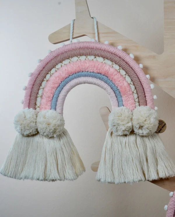 Makramee Regenbogen Kinderzimmerdeko (3) Makramee Regenbogen Kinderzimmerdeko (3)