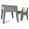 Tisch und Stuhl (3)